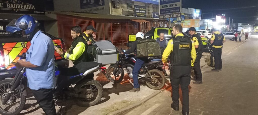 Operação Sossego flagra 42 infrações em motos no Sol Nascente