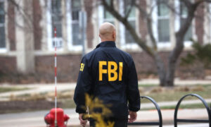 FBI faz revista em gabinete de congressista democrata na Virgínia
