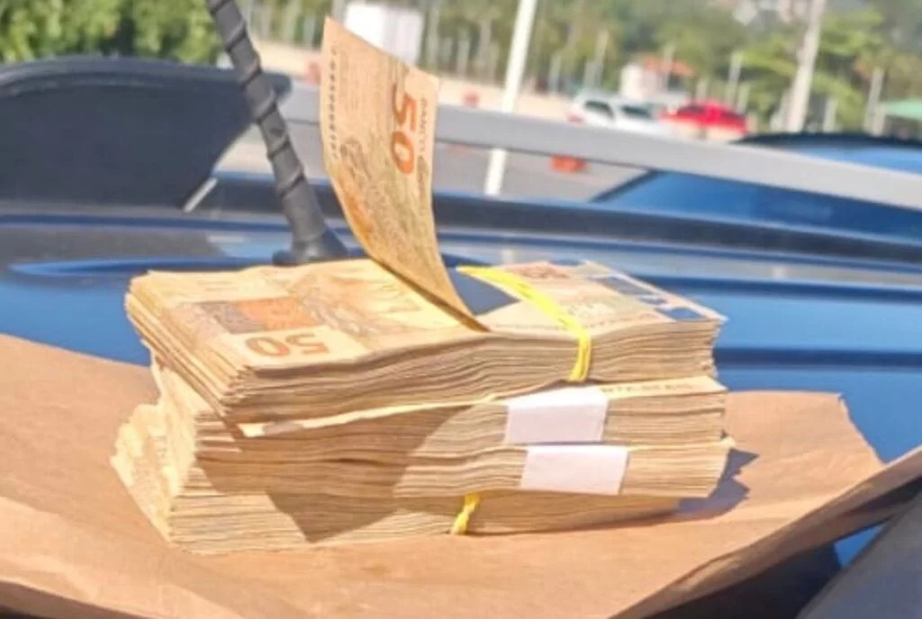 Duas pessoas presas em Florianópolis por fraude em benefício previdenciário