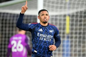 Gabriel Jesus se torna 2° brasileiro com mais taças da Premier League