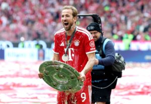 Kane supera marca histórica de Robert Lewandowski no Bayern de Munique