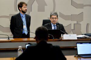 Comissão mista é instalada para analisar reajuste no piso salarial de professores