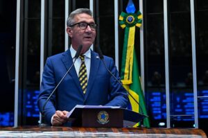 Senador Lucas Barreto defende apoio a estados impactados por royalties de petróleo