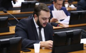 Discussão e votação de propostas legislativas. Dep. Felipe Francischini (UNIÃO-PR)