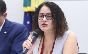 Audiência Pública - Inteligência Artificial no campo e COP30: tecnologias brasileiras para a sustentabilidade e segurança alimentar. Ministra da Ciência, Tecnologia e Inovações, Luciana Santos.