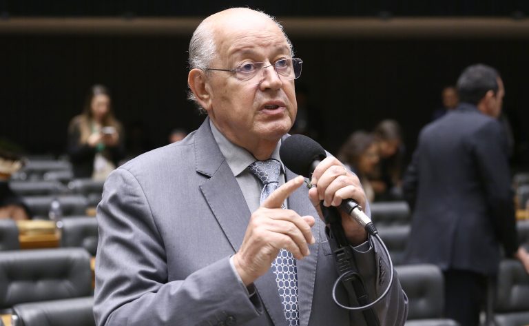Câmara aprova código de defesa do turista para proteger viajantes