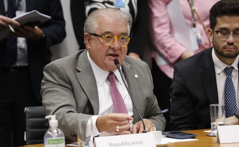 Reunião de líderes. Dep. Augusto Coutinho (REPUBLICANOS - PE)