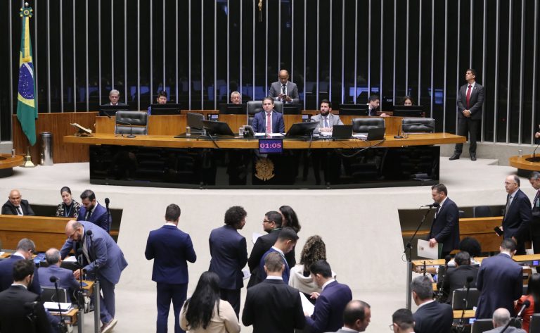Discussão e votação de propostas legislativas. Presidente da Câmara dos Deputados, Hugo Motta (REPUBLICANOS - PB)