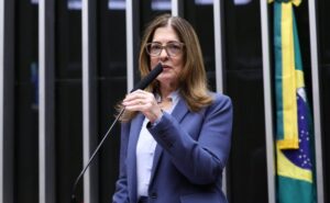 Discussão e votação de propostas legislativas. Dep. Rogéria Santos (REPUBLICANOS - BA)