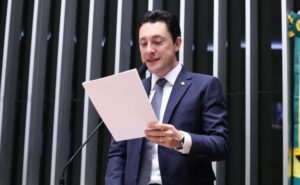 Câmara aprova minirreforma sobre multas e contas partidárias