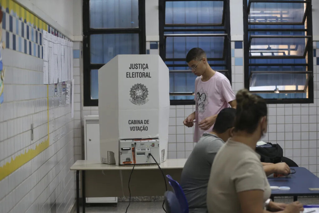 Participação de adolescentes no eleitorado pode atingir pior nível desde 2014, diz pesquisa