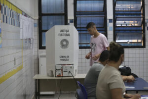 Participação de adolescentes no eleitorado pode atingir pior nível desde 2014, diz pesquisa