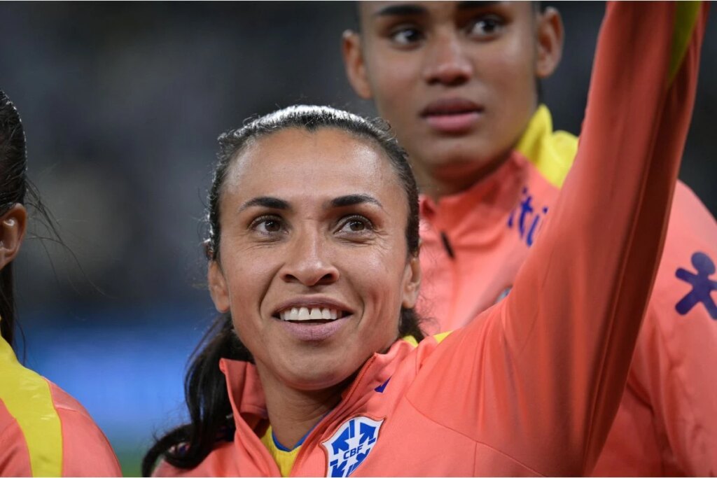 Com Marta, Arthur Elias convoca Seleção Feminina para amistosos