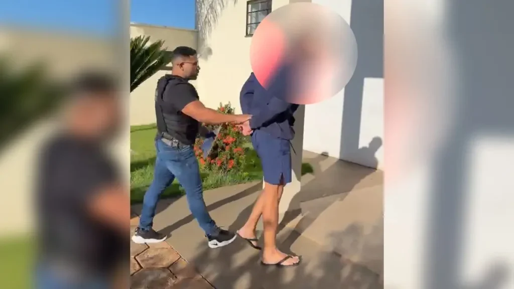 Após dois meses de fuga, homem que agrediu cão para ameaçar ex é preso 