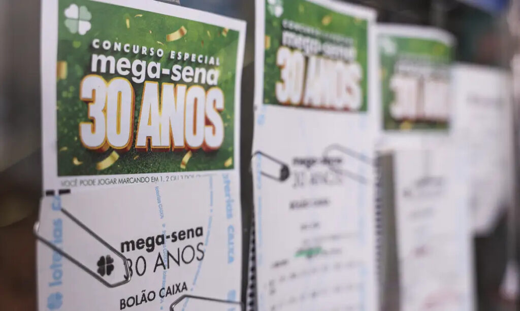 Mega-Sena especial de 30 anos: confira os números sorteados neste domingo (24)