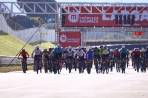 Como foi a largada do Mountain Bike no Metrópoles Endurance Ciclismo