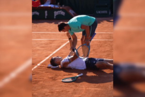 Tenista tcheco reclama do forte calor em Roland Garros: "Insano"