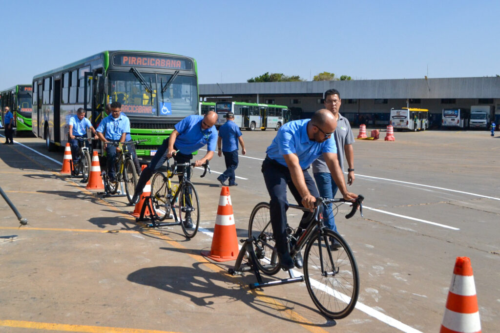 Câmara aprova lei que regula interação entre veículos e bicicletas