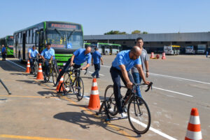 Câmara aprova lei que regula interação entre veículos e bicicletas