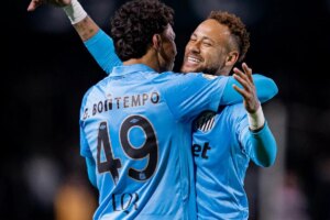 Santos vence Coritiba e vai para as oitavas de final