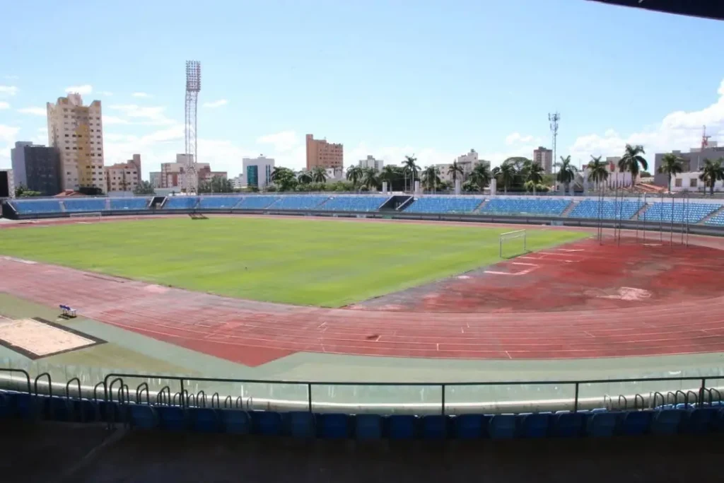 Pista de atletismo do Estádio Olímpico vai passar por reforma completa