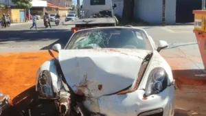 Justiça concede medida protetiva a passageira de Porsche que atingiu Cmei em Goiânia