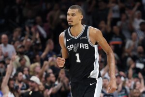 San Antonio Spurs domina Oklahoma City Thunder e força jogo 7