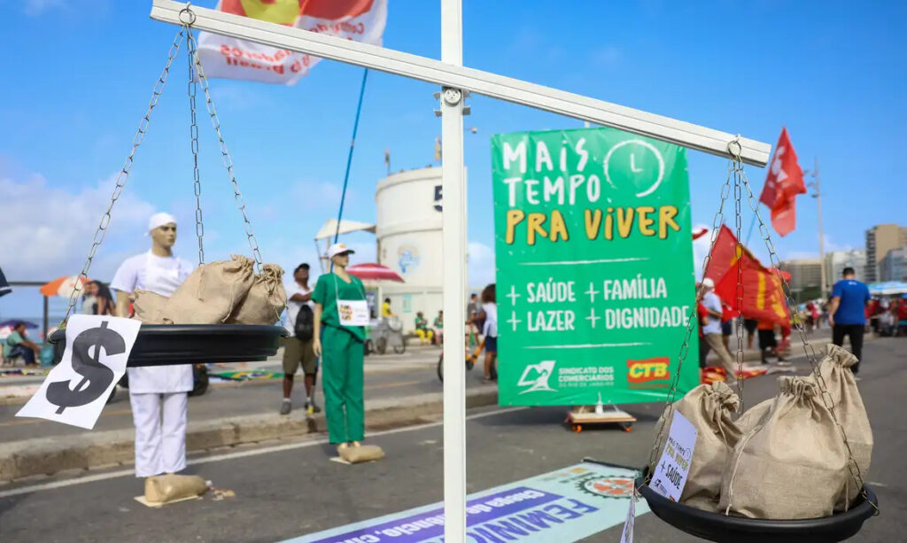 América Latina avança em reduções graduais de jornada de trabalho