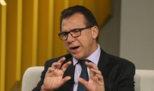 Marinho sobre redução da 6×1: Senado também está ‘sensível’ ao que a sociedade está pedindo