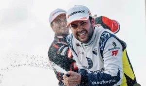 No retorno da Stock Car a Goiânia, Felipe Fraga vence sprint