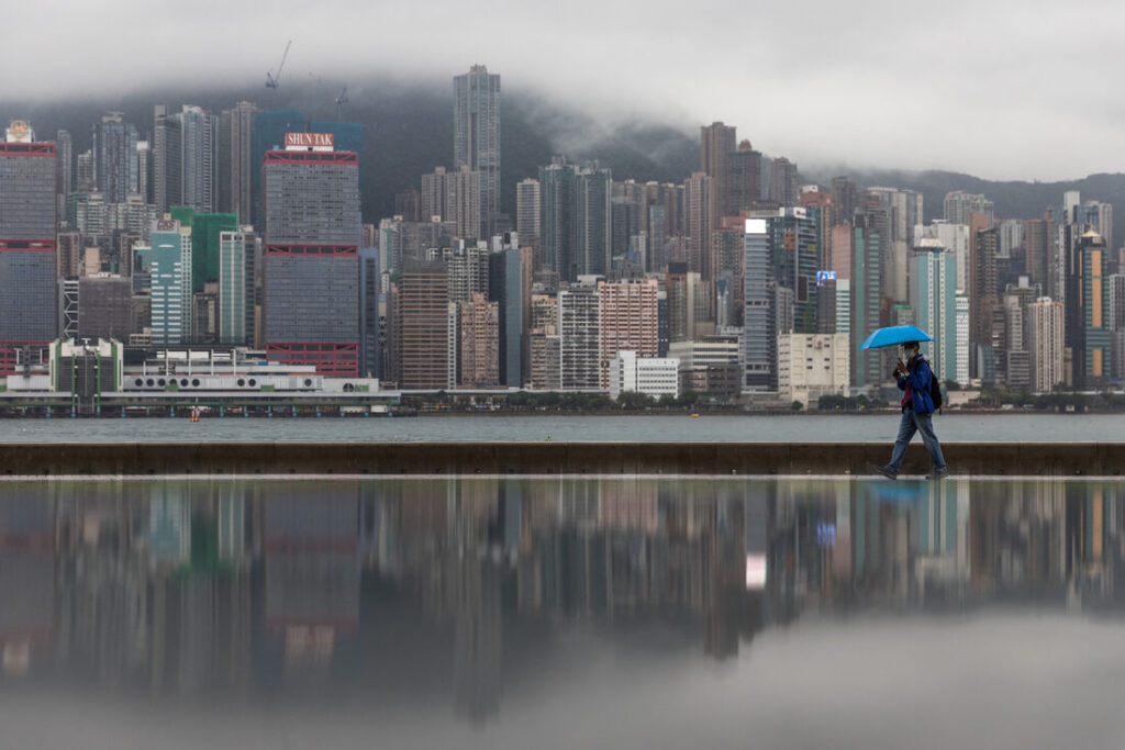 Seis pessoas são detidas em Hong Kong em caso de falsificação de produtos da Copa do Mundo
