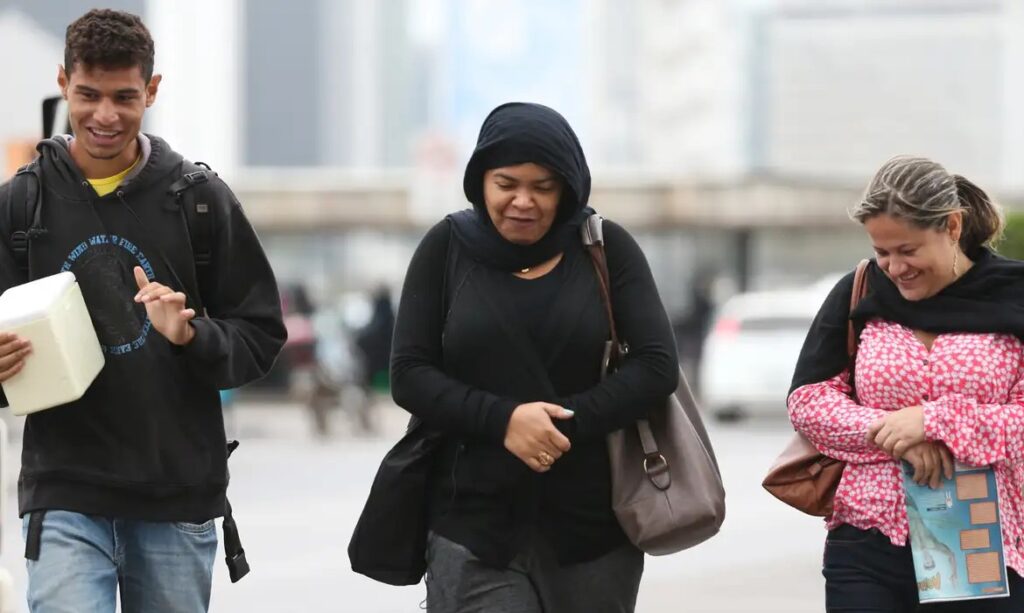 Inverno começa no domingo no País, mas nova onda de frio chega antes