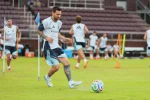 Escalações de Argentina x Islândia: veja se Messi joga