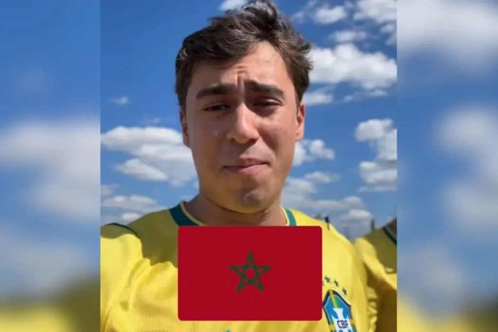 'vermelho com estrela no meio'