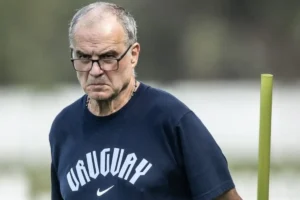 Bielsa: 'o que deixo para o futebol uruguaio é nada'