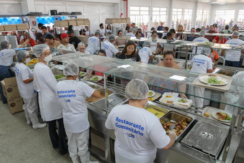 GDF oferece transporte gratuito a usuários de restaurantes comunitários