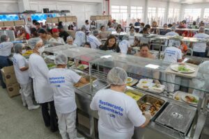 GDF oferece transporte gratuito a usuários de restaurantes comunitários