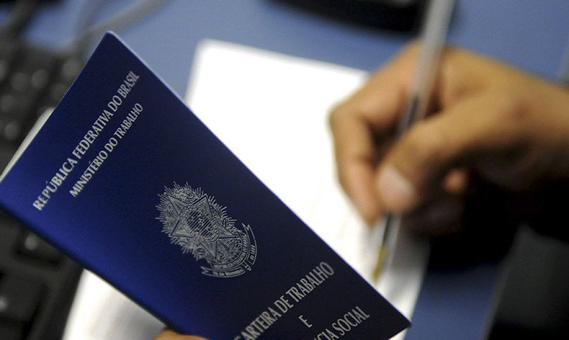 Agências do trabalhador oferecem 1.034 vagas no DF nesta sexta