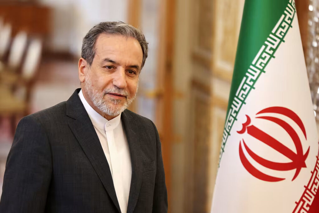 Estamos realizando ataques de autodefesa onde EUA violam cessar-fogo, diz ministro iraniano