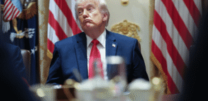 Trump diz que vai acelerar desenvolvimento e uso de IA para segurança nacional