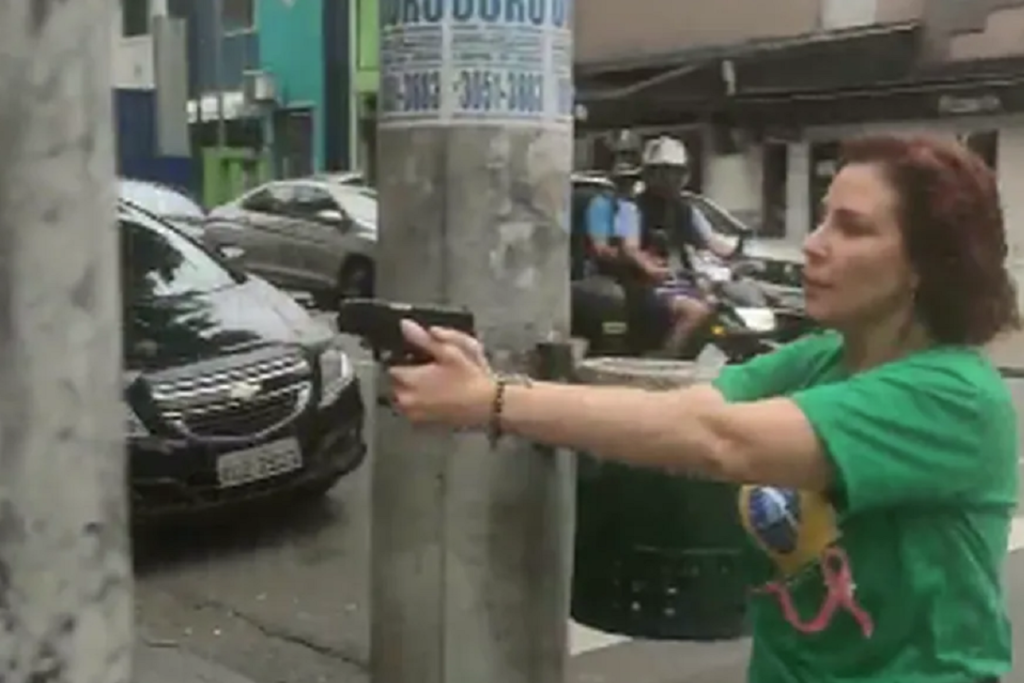 Homem perseguido por Zambelli faz vaquinha para indenização