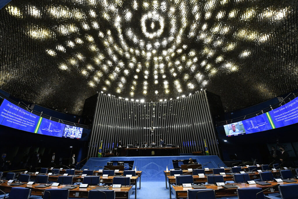 Votação do Estatuto do Aprendiz é adiada no Senado e aumenta incerteza sobre novo marco legal