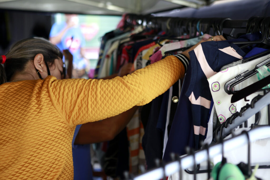 Mega Bazar no Hospital de Base oferece 10 mil produtos