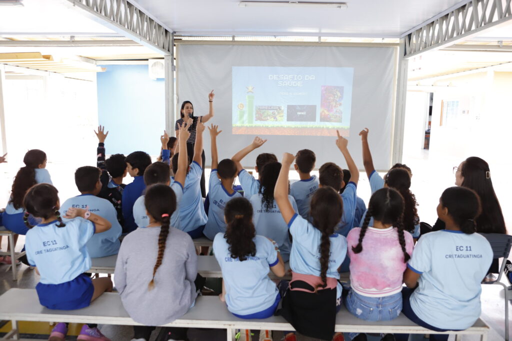 Carreta da Saúde na Escola: Consultas e Exames para Estudantes Públicos