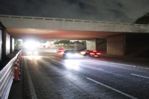 Liberação de faixas sob viadutos do Eixão melhora tráfego na região