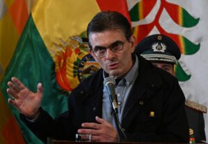 Entenda protestos que paralisaram Bolívia e já derrubaram três ministros
