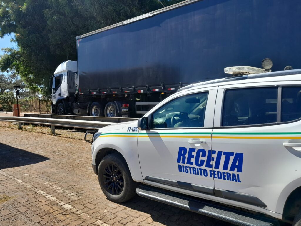 DF apreende R$ 3,2 milhões em mercadorias irregulares no feriado