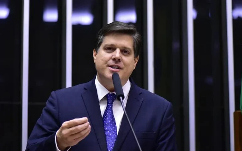 “Não há pedido de intervenção” no MDB-DF, afirma Baleia Rossi