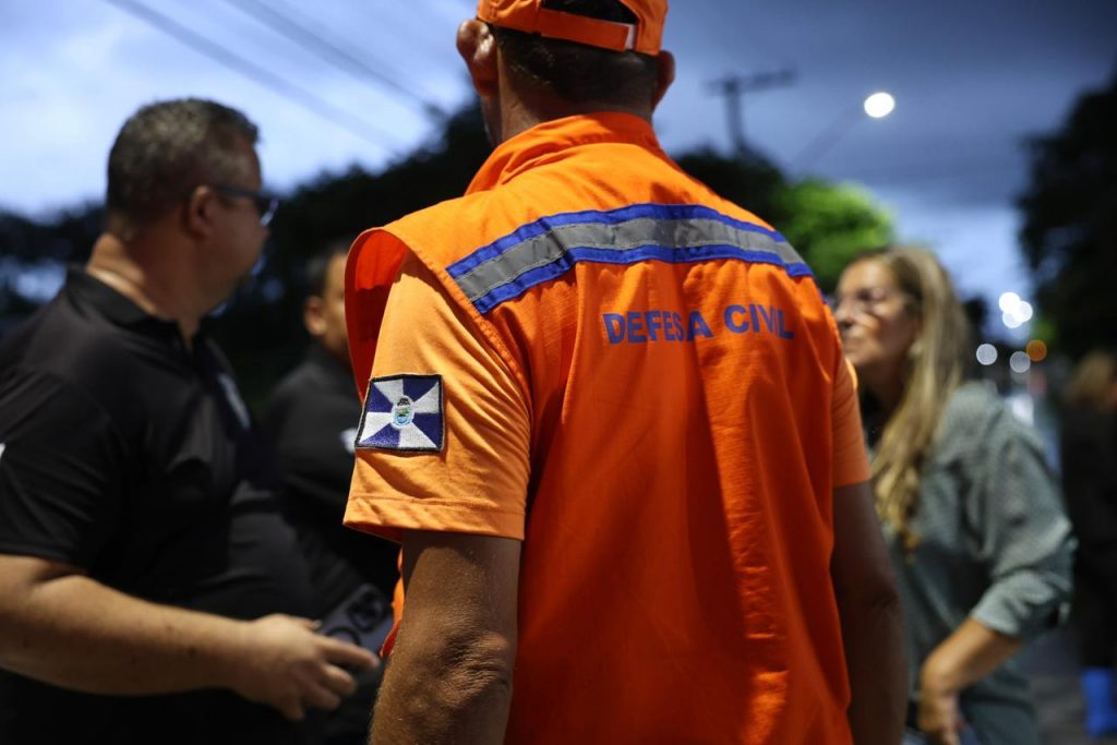 Prevemos encontrar terra arrasada, diz equipe da Defesa Civil de São Paulo a caminho da Venezuela