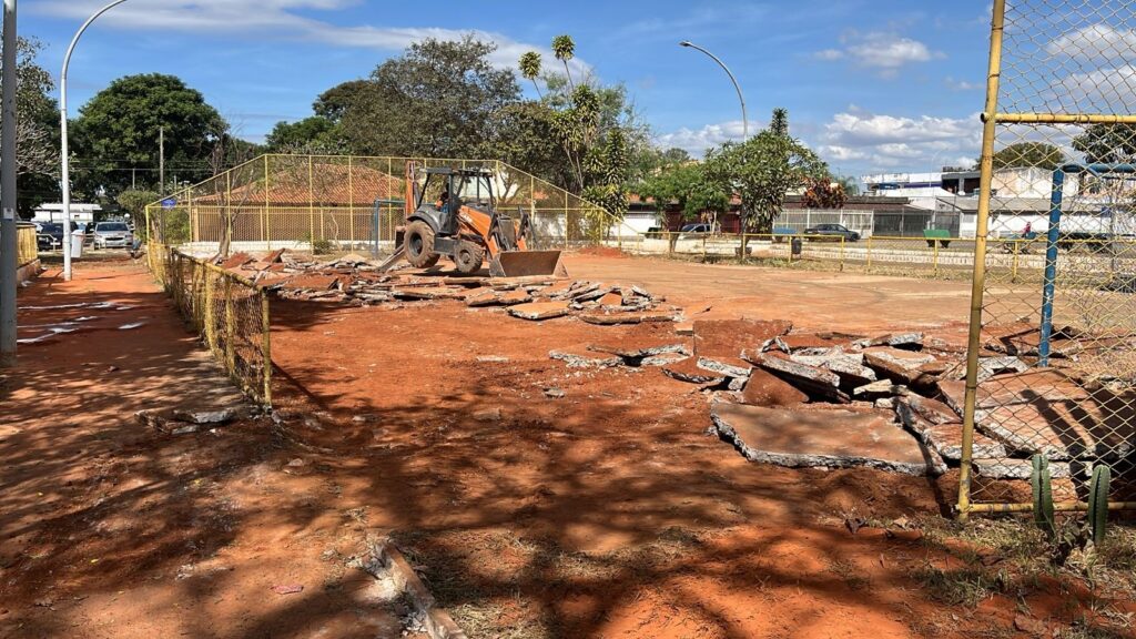 Quadra e parquinho da QI 6, no Guará, entram em reforma